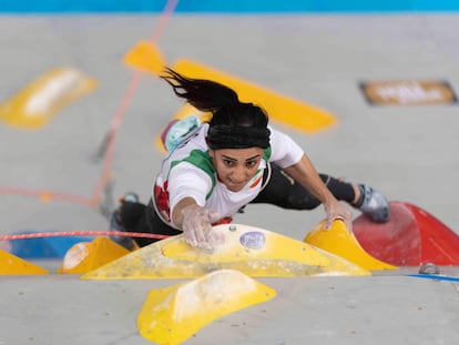 Elnaz Rekabi competía sin el velo obligatorio en los Campeonatos Asiáticos celebrados en Seúl el 16 de octubre de 2022.